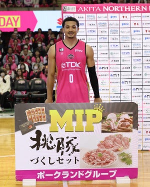 桃豚MIP賞 トロイ・マーフィージュニア選手